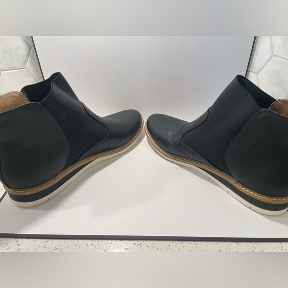 Kelly & Katie Arlo Wedge Boots Black Leather Size 10 Stretch Pull On Booties - Picture 7 of 9